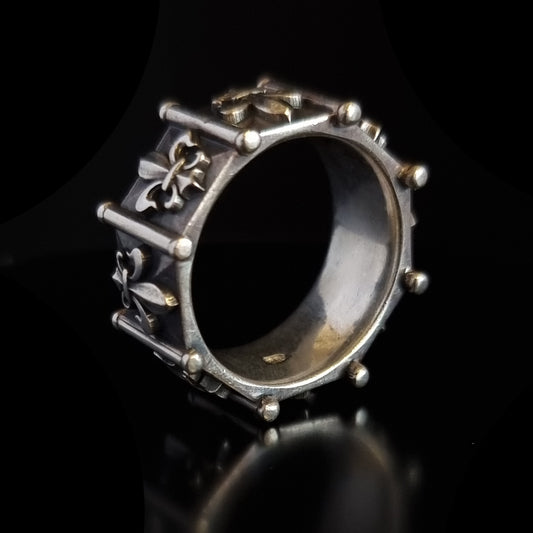 Fleur-De-Lis Ring