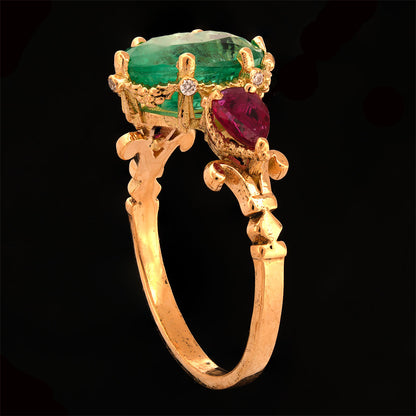 SULTAN'S EMERALD  RING