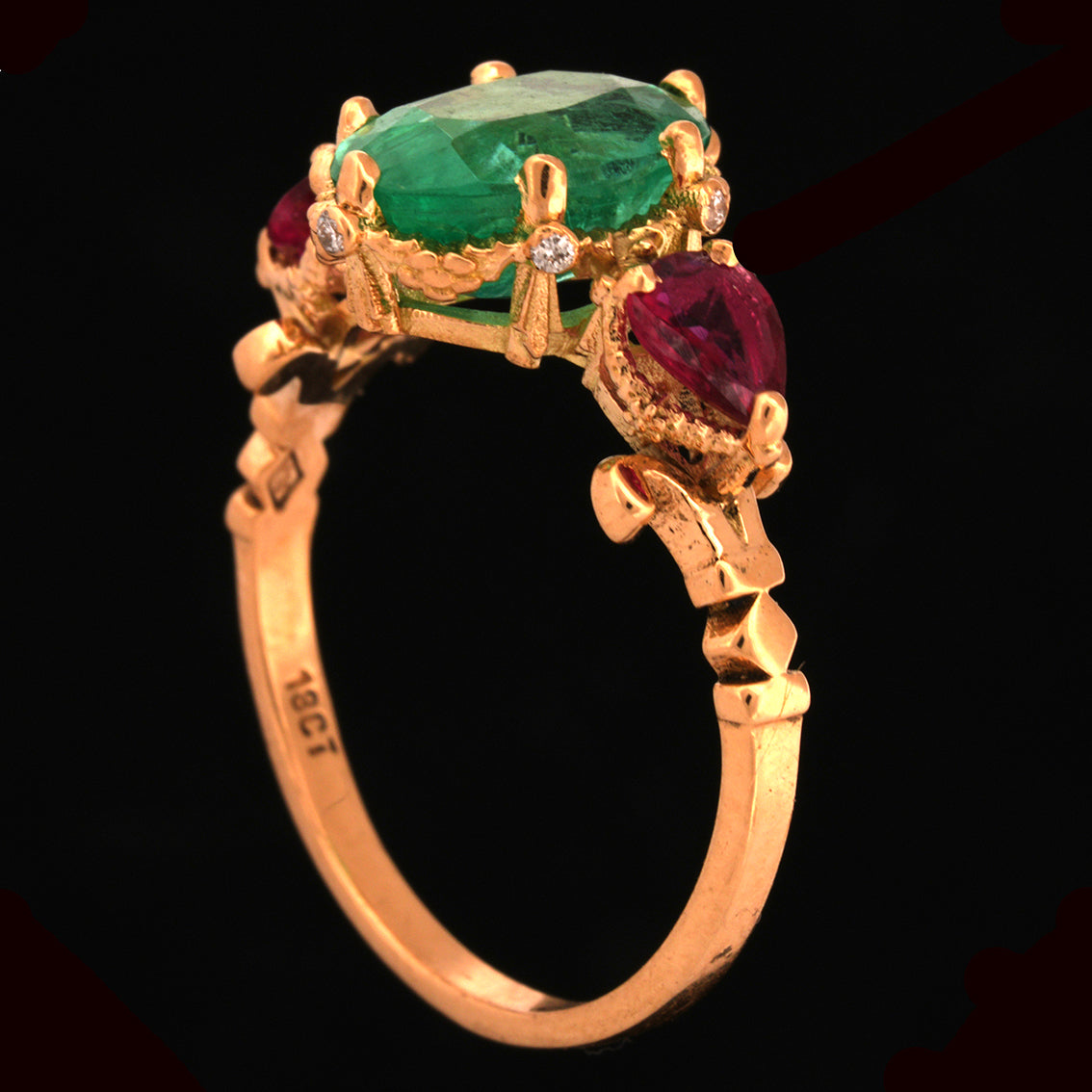 SULTAN'S EMERALD  RING